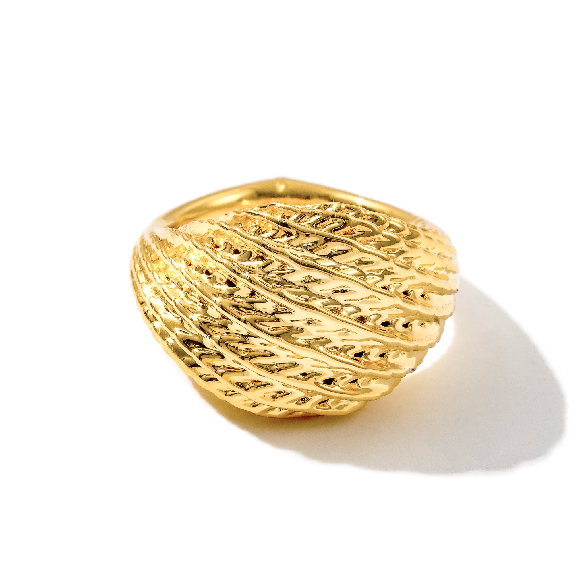 Flow Edgy Dome Ring