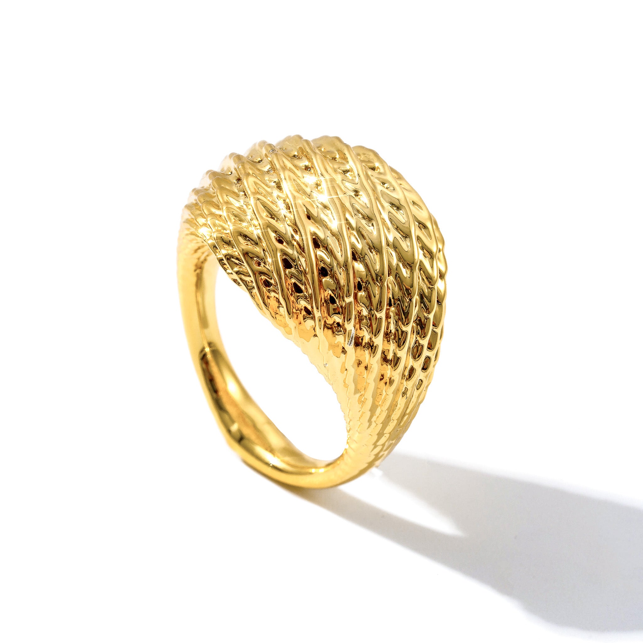 Flow Edgy Dome Ring